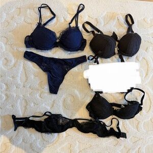 Mixed Women's Lingerie Lot - Navy & Black Bras and Panty set